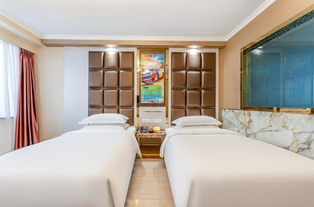 Jinan Yuquan Simpson Hotel Eksteriør billede
