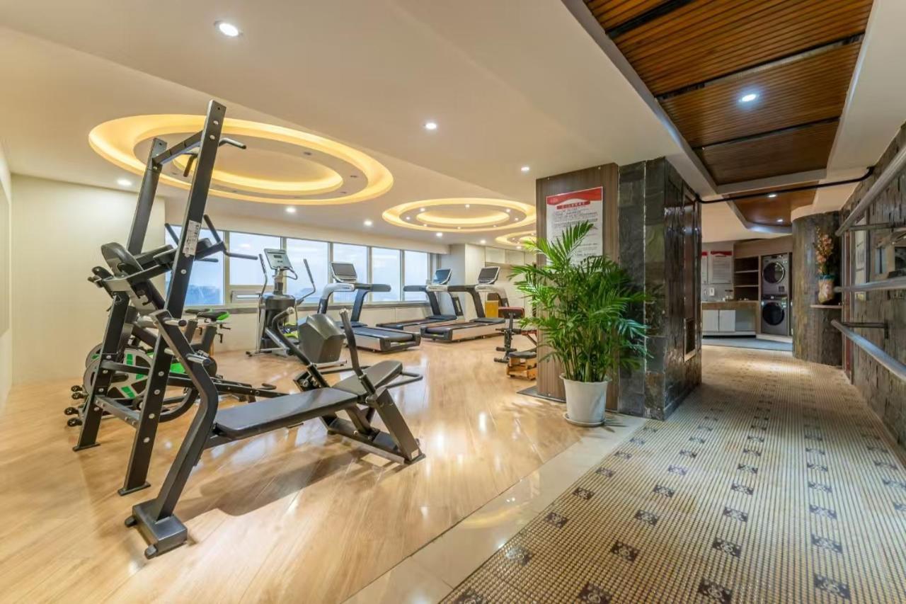 Jinan Yuquan Simpson Hotel Eksteriør billede